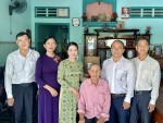 Phường Bình Dương thăm tặng quà tri ân các gia đình chính sách