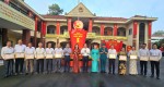Nỗ lực được ghi nhận: Nhiều Chi bộ Khu phố được tuyên dương tại lễ chào cờ.