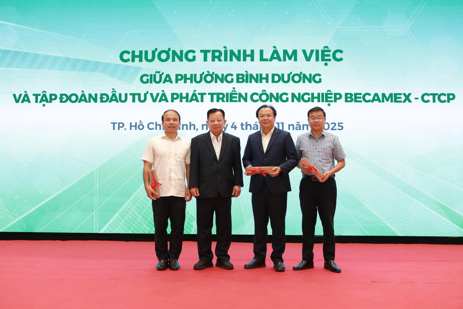 z7188986583768 c0dc2c1ecbceb1b6d38d4c6128e75900