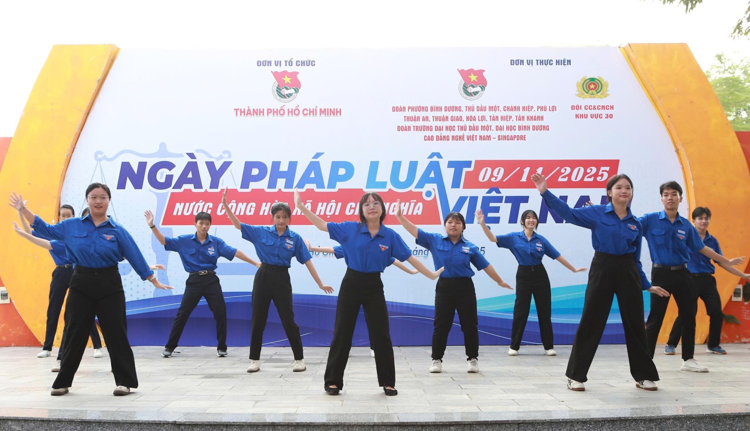 z7204673956689 ae01bc9a3d025ab36b45b9ebc5745cf6