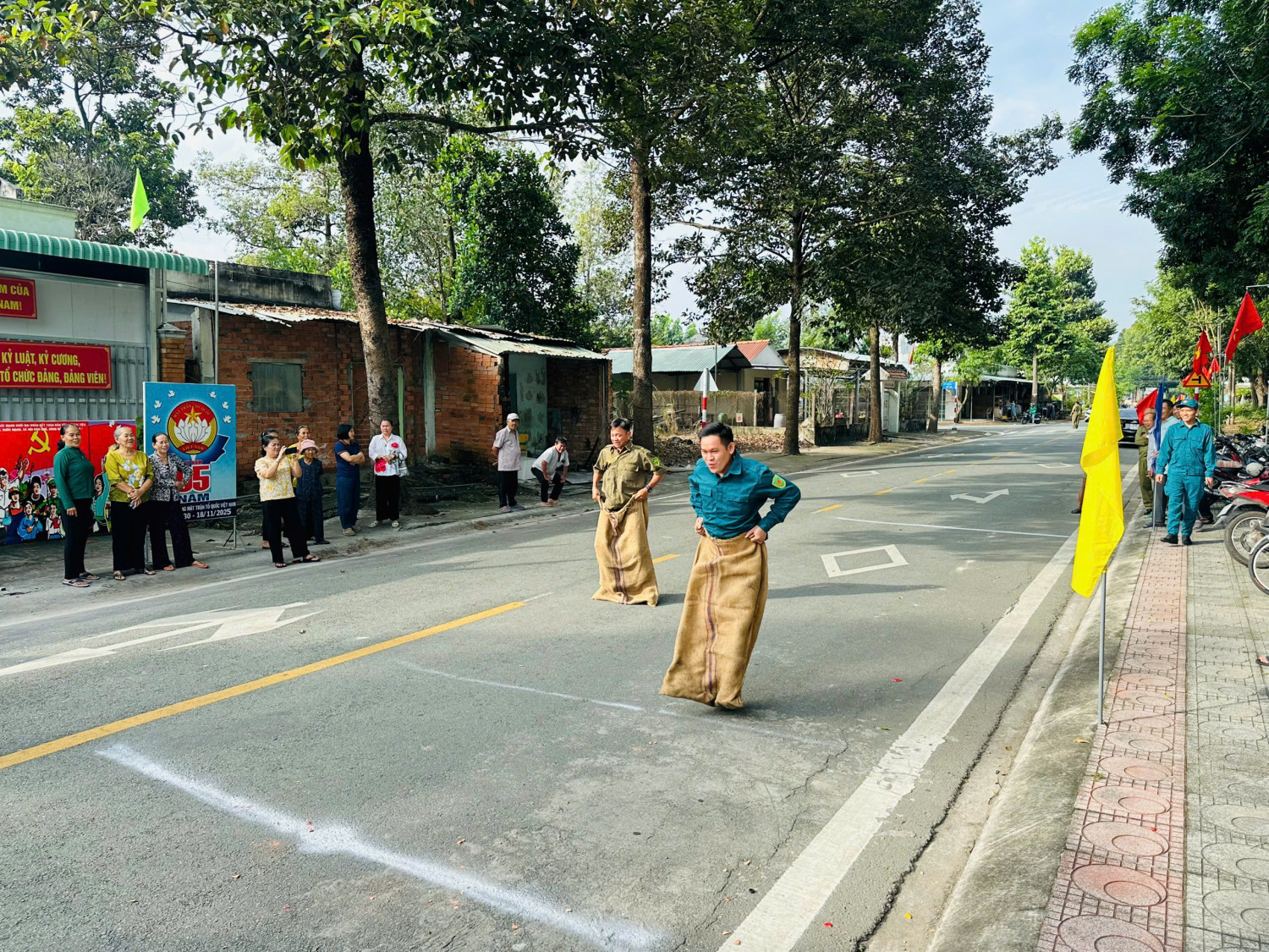 z7231463678137 3c7b850d1f0406e7ae086b8f0d8f81ee