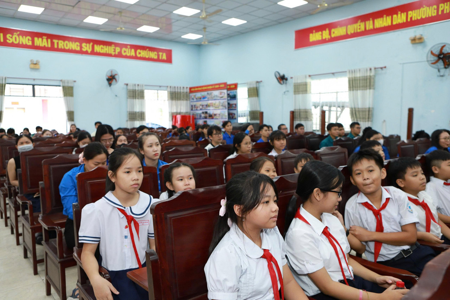 z7300937594567 650be10846a9d1ac18bfdfba4b8f528d