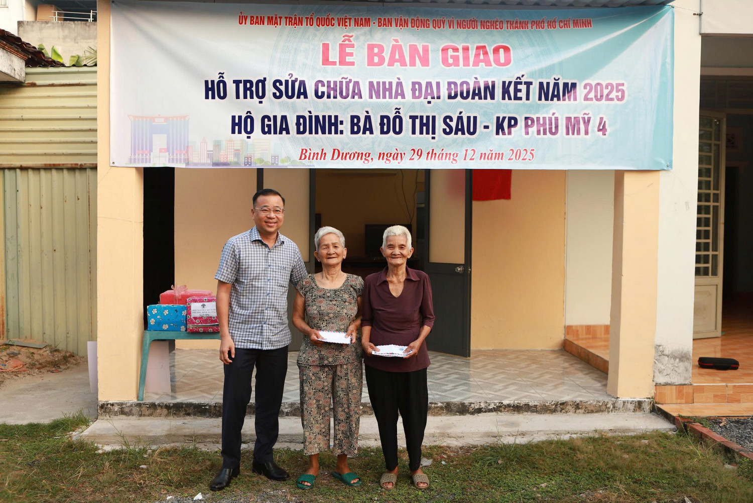 z7376958880232 2817fd2bba415d3811962bcc737d3624