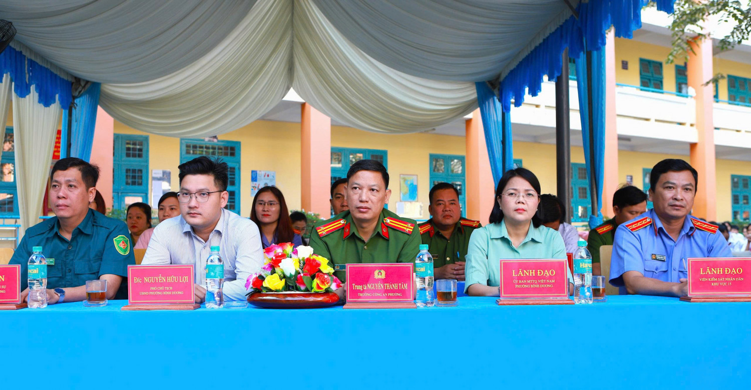 z7416143857236 e403f1607f4b8fd5db2f9315f13bca3a