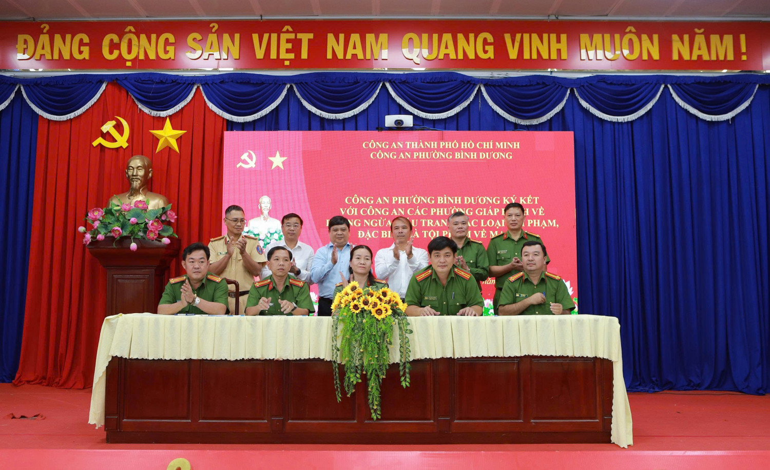 z7473490972917 407bf27ad51a48547eb8bd38cf9e92c0