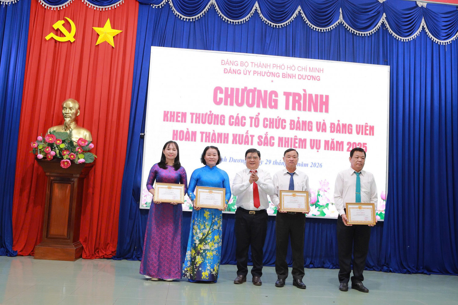 z7480447076153 c4f4037cfd47de0790297a9dffb7a270