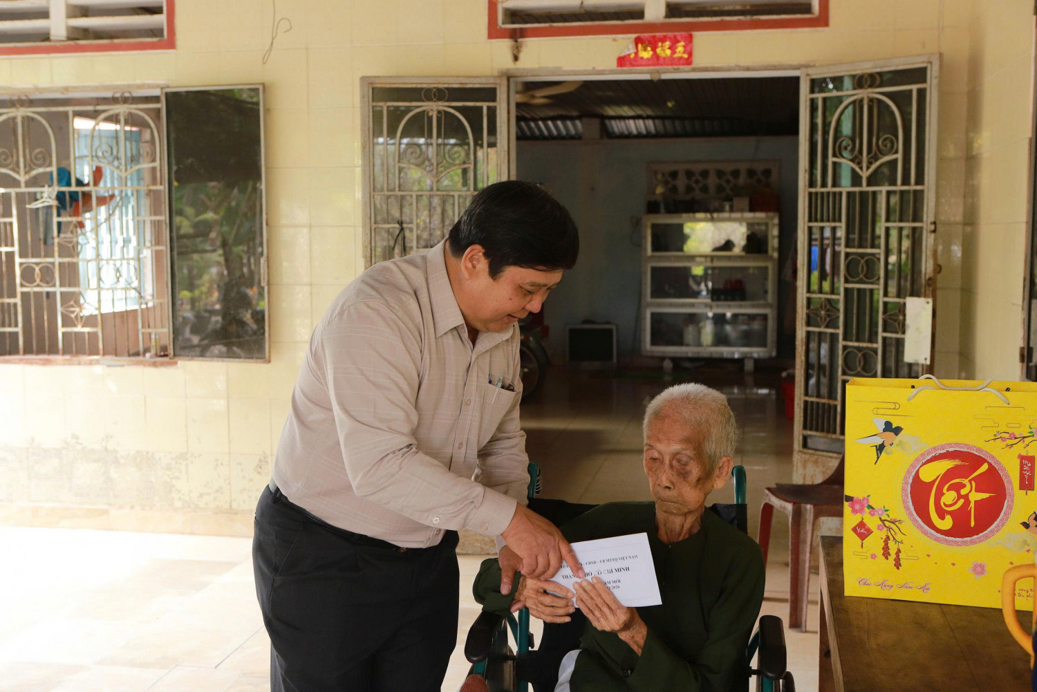 z7510844312698 5b38afb7a76f918604d6596e8e33d4bf