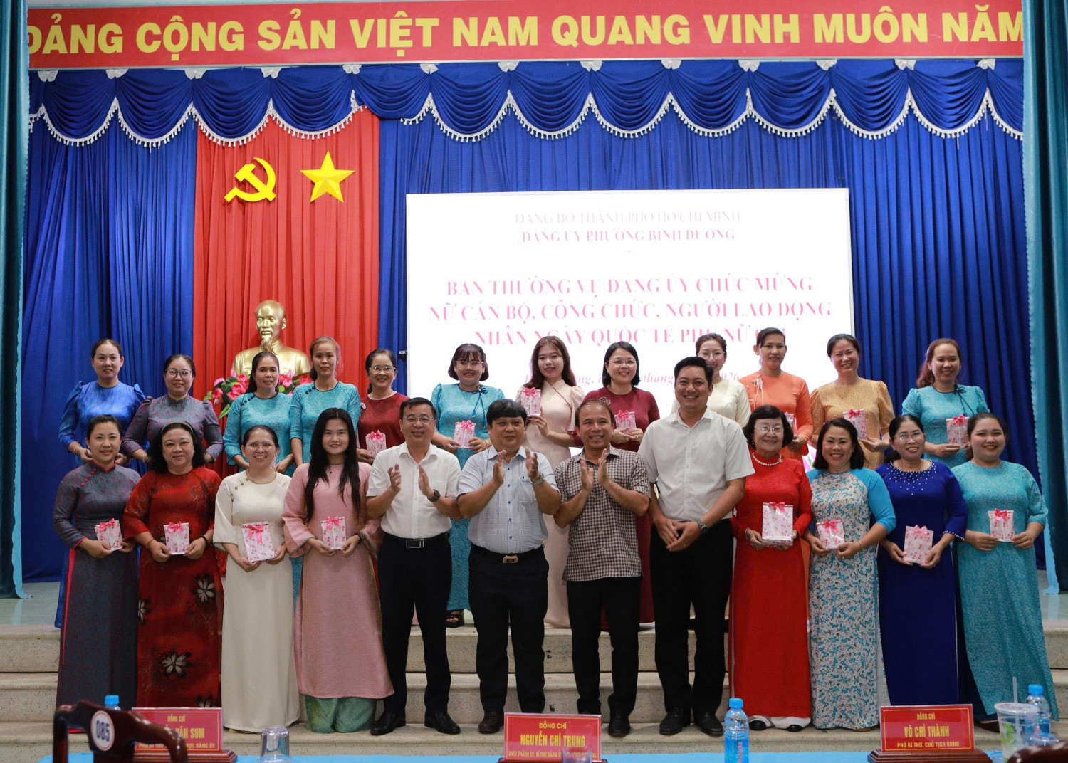 z7590204156872 48a4ecbe11d3ab814f40d5380bebfa5c