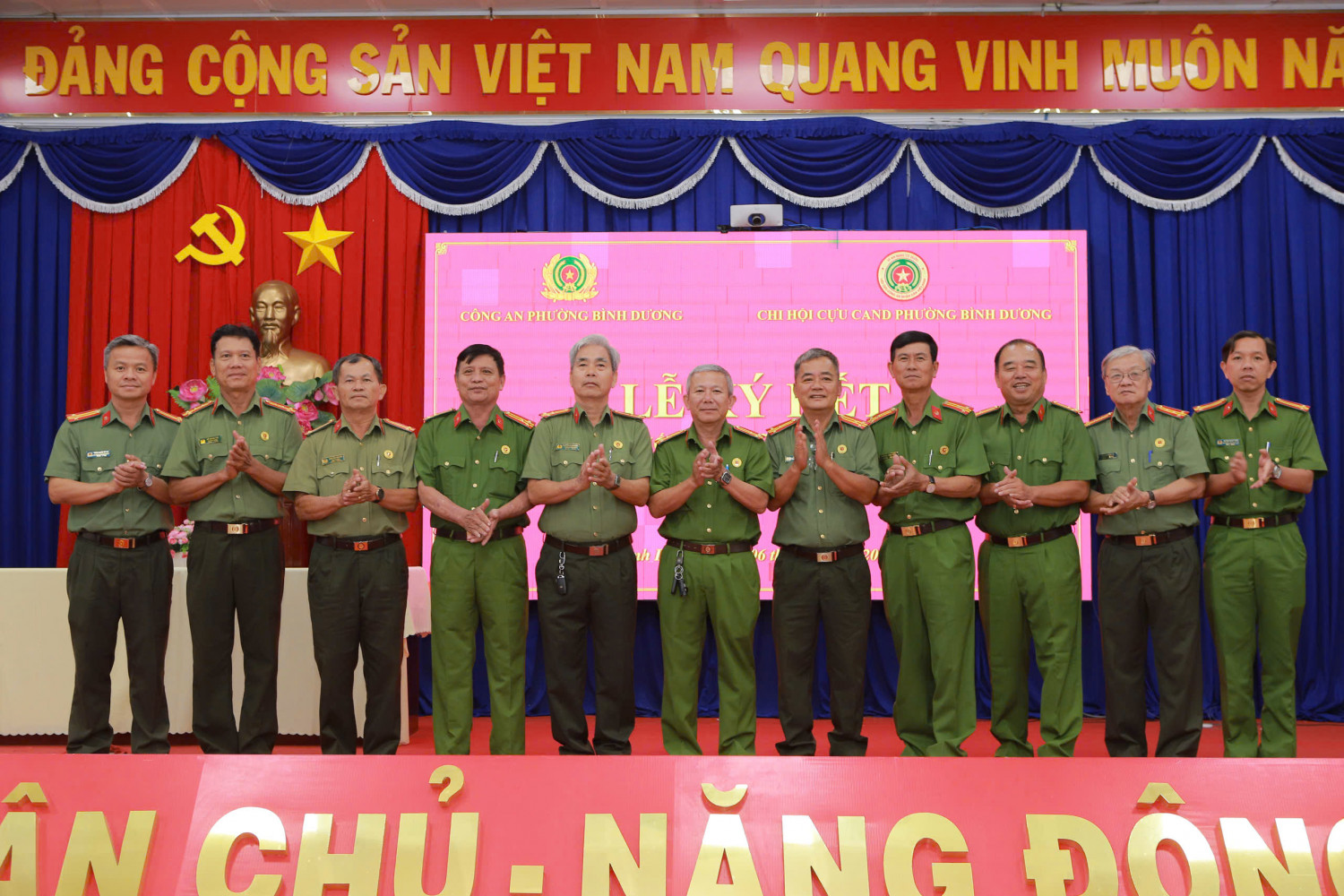 z7594171766806 8f62912f5fa06e981d4ae60649f83cb9