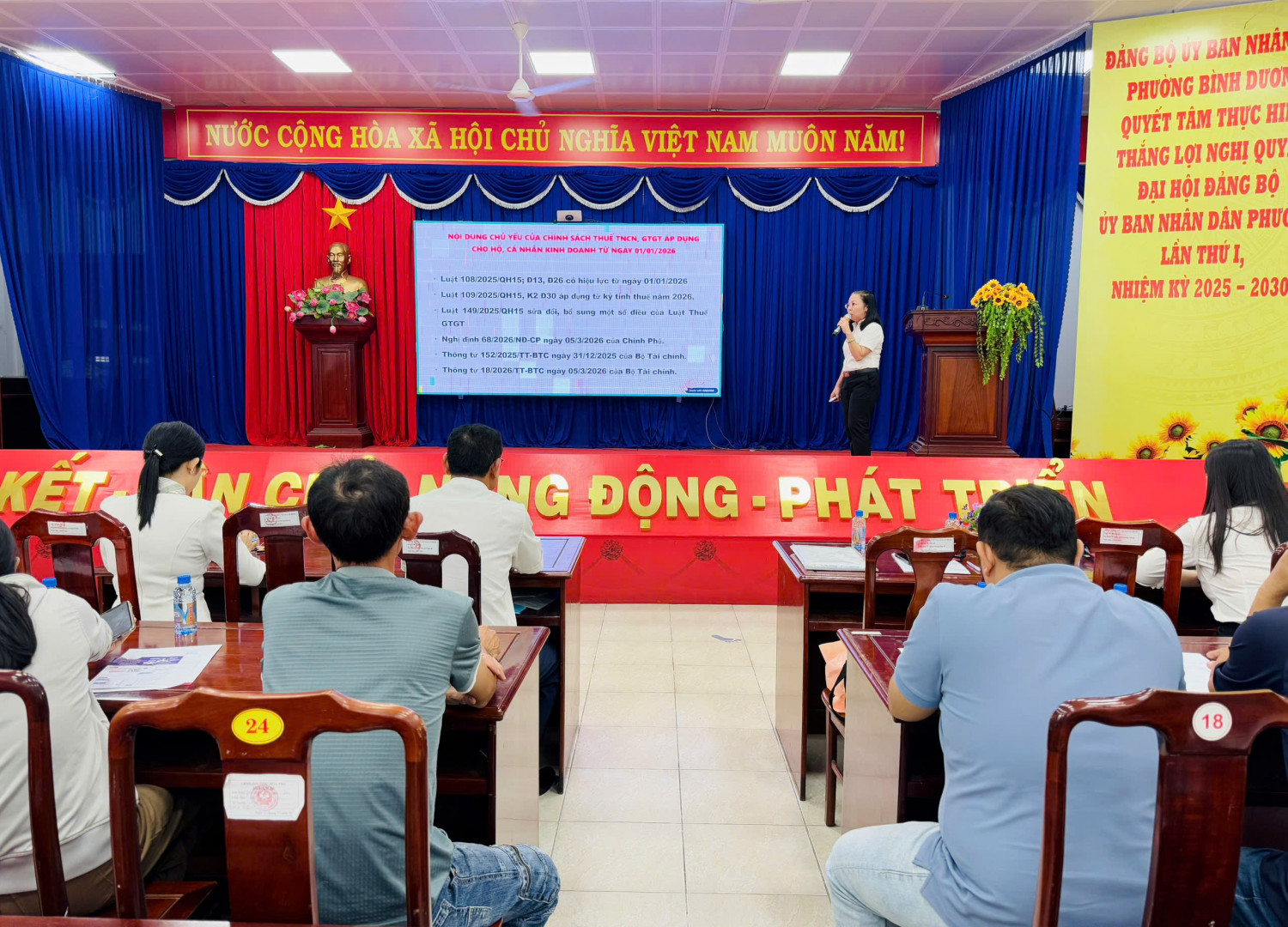 z7637865099948 30a904b892c319fcc4385d969955ae2c