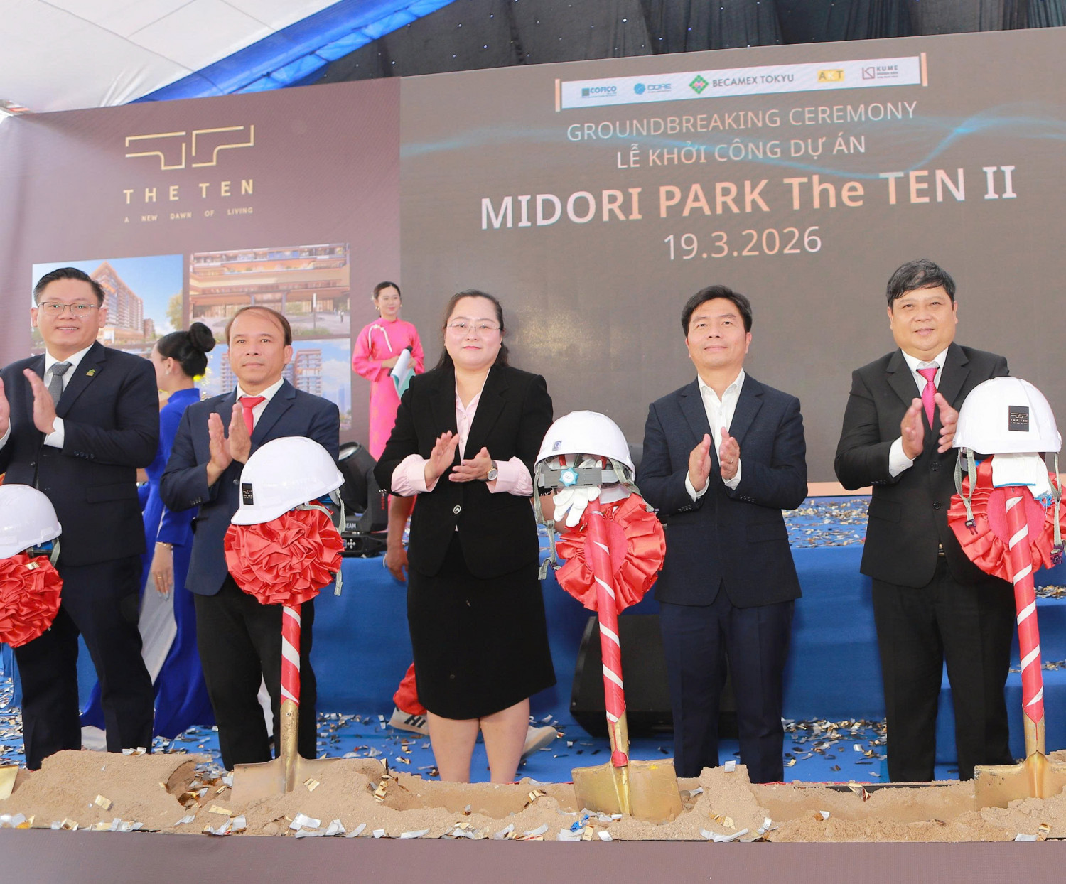 z7636444392145 fa237a83c73a43308de26137c1624120